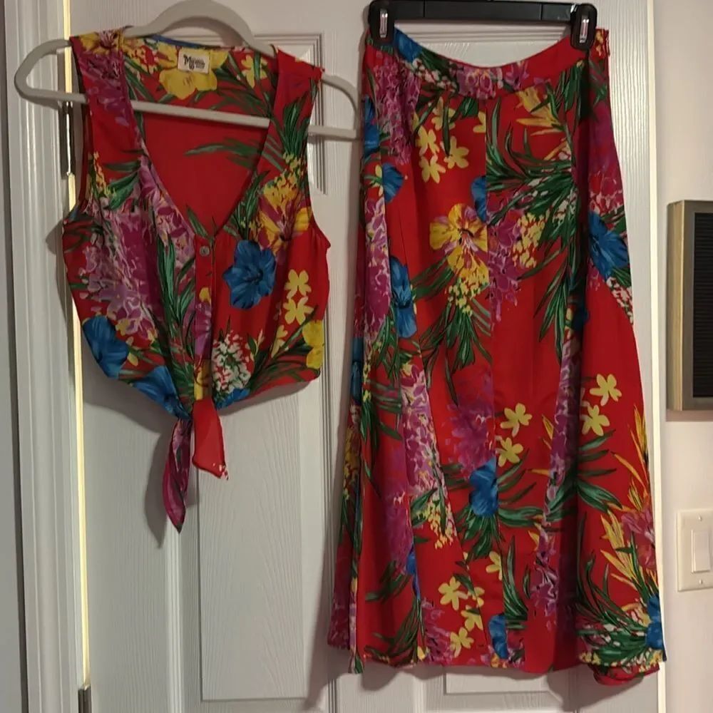 BRAND NEW - Show Me Your Mumu Skirt Set - Red Floral Hawaiian Set - Medium